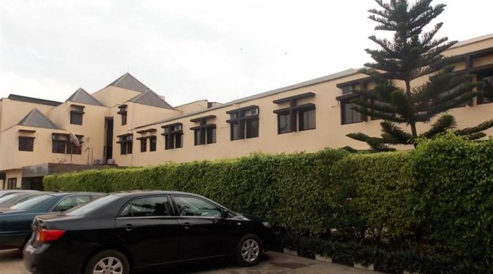 Benac Suites Hotel