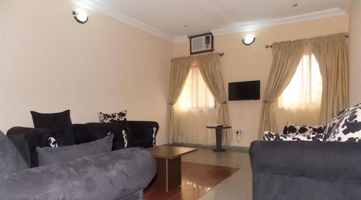Benac Suites Hotel