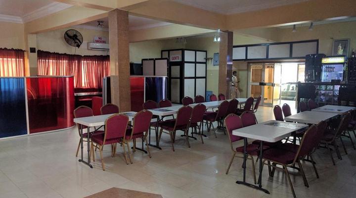 White House Hotel & Conference Center II