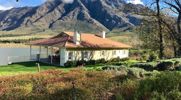 The Boathouse at Oakhurst Olives