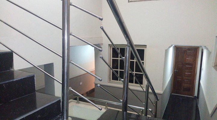 Aquatic Suite & Lounge