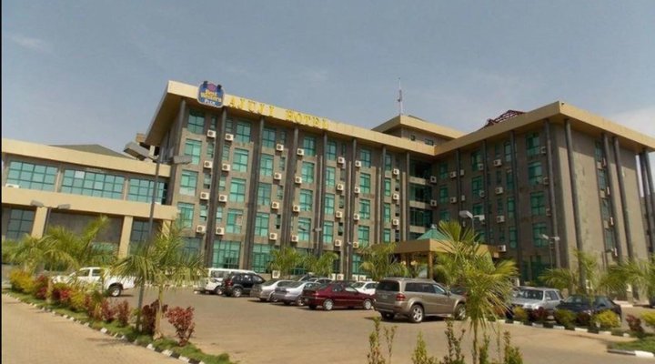 Ajuji Greenwich Hotel