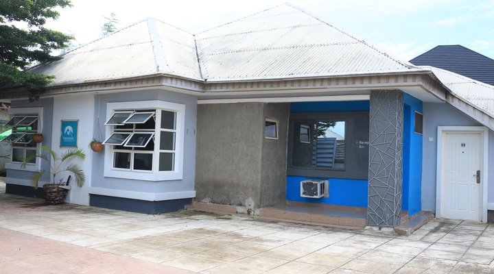 Naturemark Gallery & Guest House
