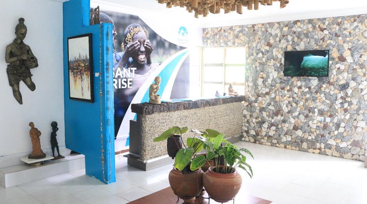 Naturemark Gallery & Guest House