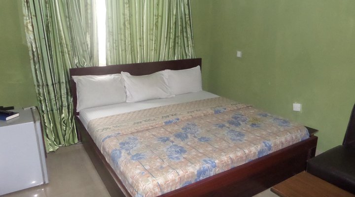 Terris Hotel & Suite