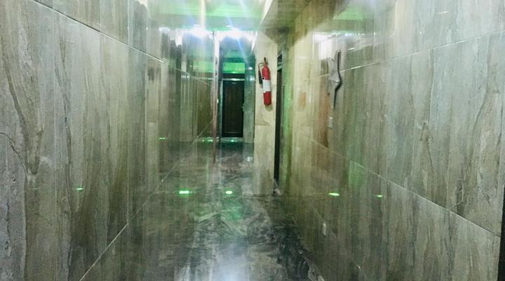 Euc Demodern Hotel & Suites