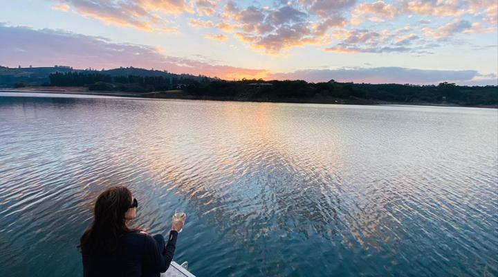 Tinkers Lakeside Lodge