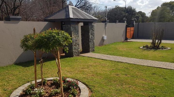 The Royal Prime Guest Lodge