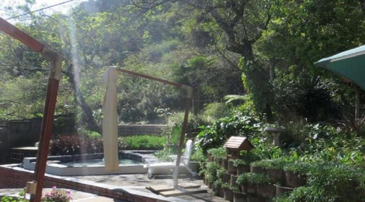 Harvest Weavers Hotel