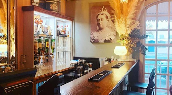 Lord Carnarvon Small Hotel