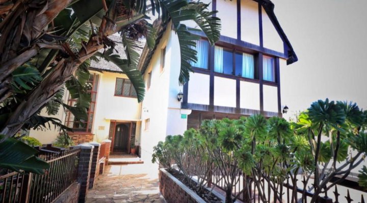 Chaston Manor Guest House