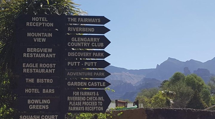 Drakensberg Gardens Fairways - Heartwood Mountain Cottage
