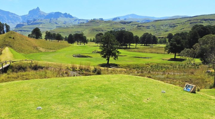 Drakensberg Gardens Fairways - Heartwood Mountain Cottage
