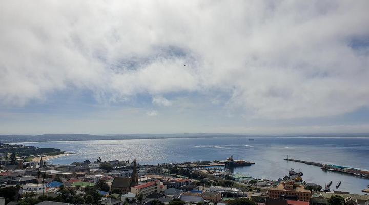 3 Colours Blue Guest House