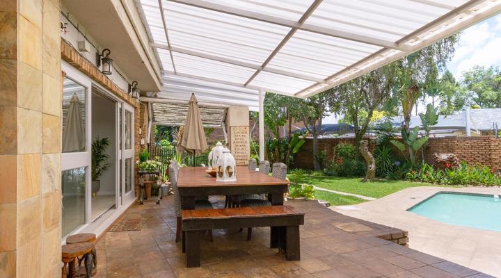 25 On Chrisoliet Luxury Guest Lodge