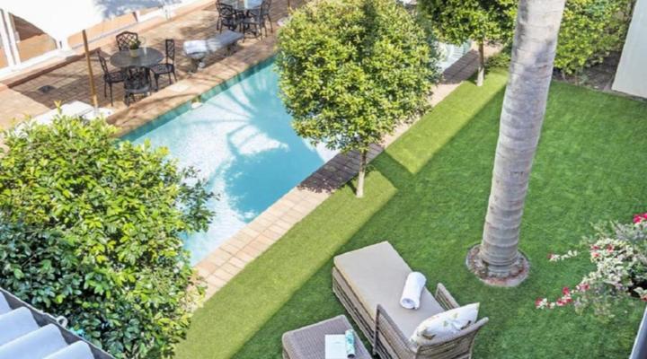 The Benjamin Apart Hotel