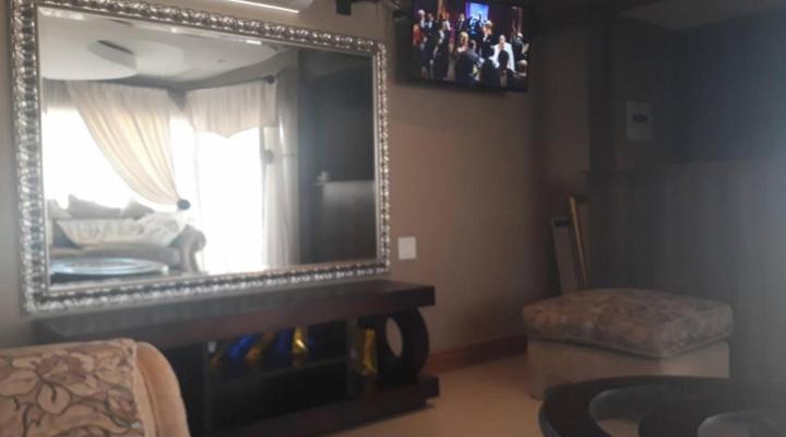 King Ice Boutique Hotel