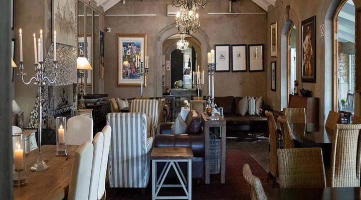 Art Lovers Guesthouse