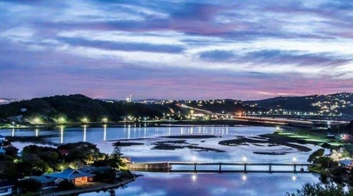 Strode House and Cottage