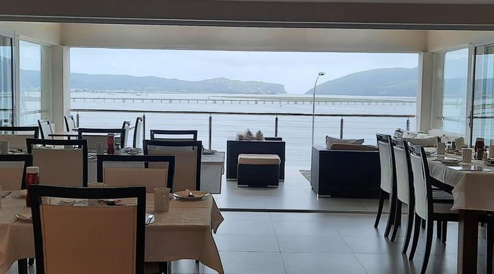 Phoenix Lodge and Waterside Accommodation