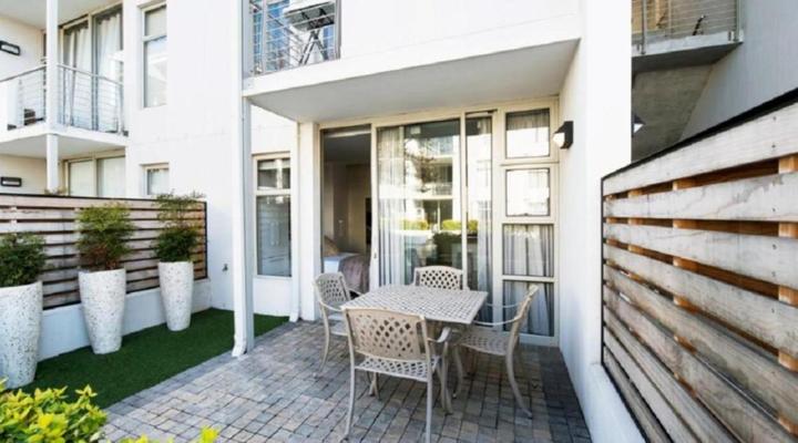 Lux Andringa Walk Apartments