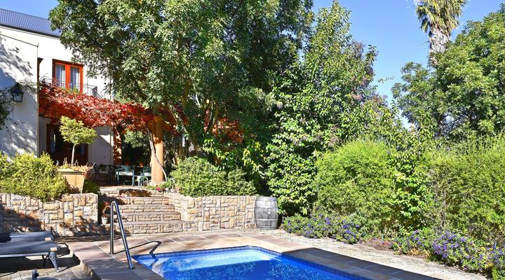 Petit Plaisir Cottage