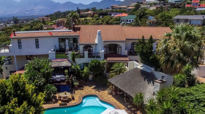 Gordons Bay Guest House