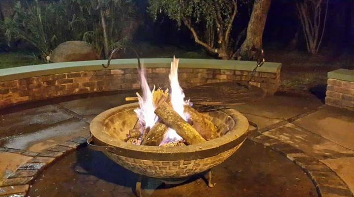 Anro Safaris- The Lodge and Cottage