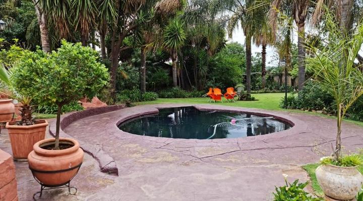 Casa De Jardim Guesthouse