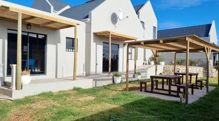 Rustic Hill Accommodation