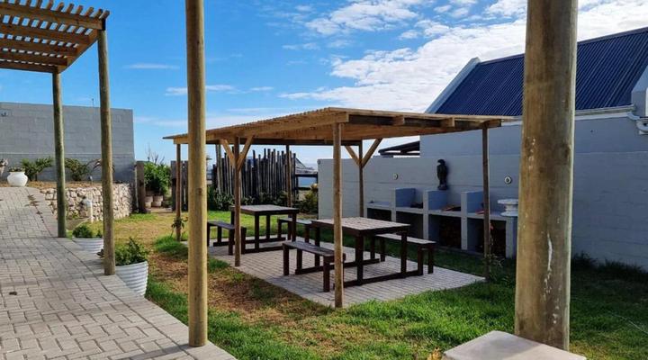 Rustic Hill Accommodation