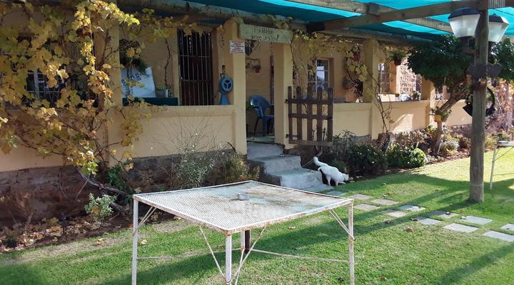 Thys'e Kombuis & Guest House