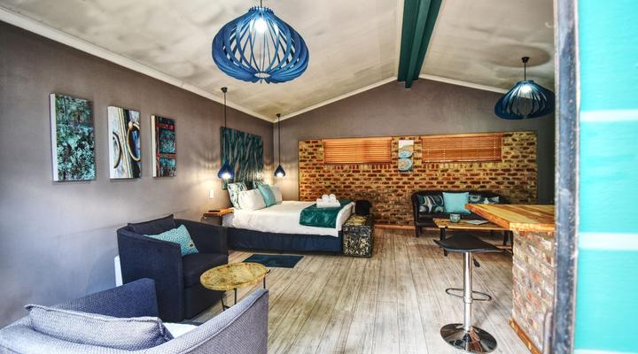 Golden View - Oak on Church