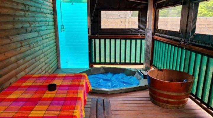 Hoogeland's Wood Cabins