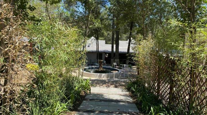 La Moor Country Venue & Eatery