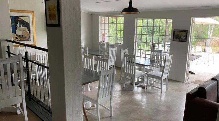 La Moor Country Venue & Eatery