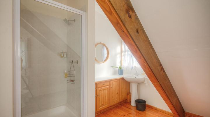 Lark House, Peaceful Mountain House with Views over False Bay