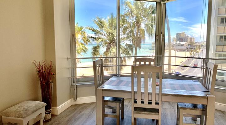 Ashley on Beach (408)