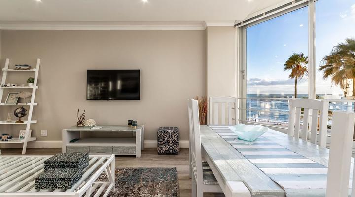 Ashley on Beach (408)