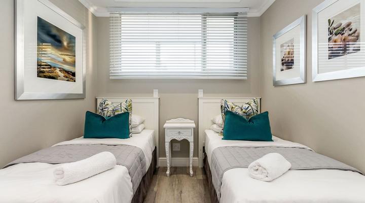 Ashley on Beach (408)