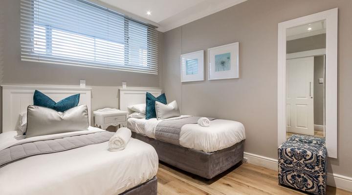 Ashley on Beach (409)