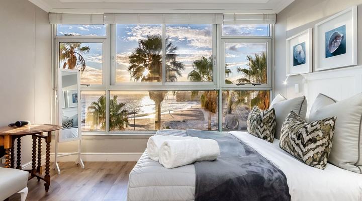 Ashley on Beach (409)