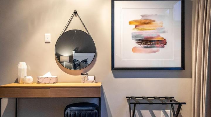 Ashley On Beach (1108)