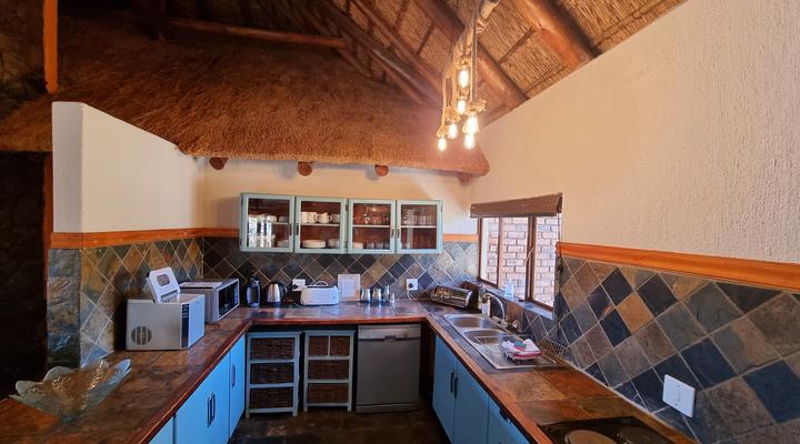 Bona Kgole, Mabalingwe