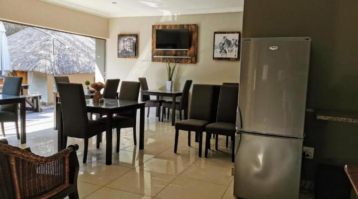 Aerotropolis Guest Lodge