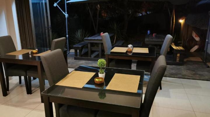 Aerotropolis Guest Lodge