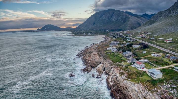 Natanya Luxury Self-catering Holiday Retreat