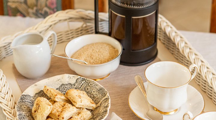 Guinea Fowl House B & B