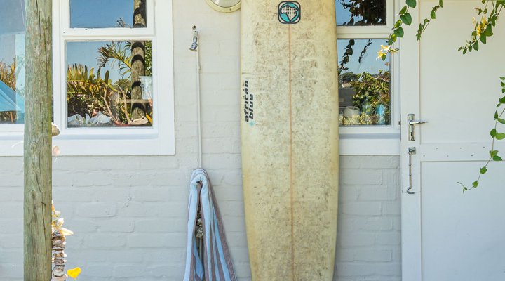 Guinea Fowl House B & B