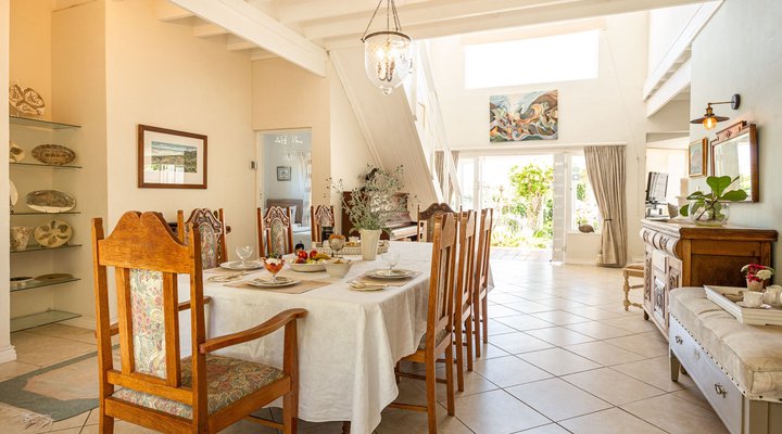 Guinea Fowl House B & B